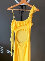 Asos Żółta Asymetryczna Maxi Sukienka wesele – Detal