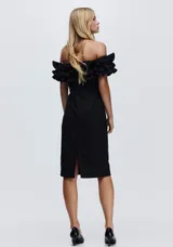 H&M sukienka czarna z odkrytymi ramionami – Tył